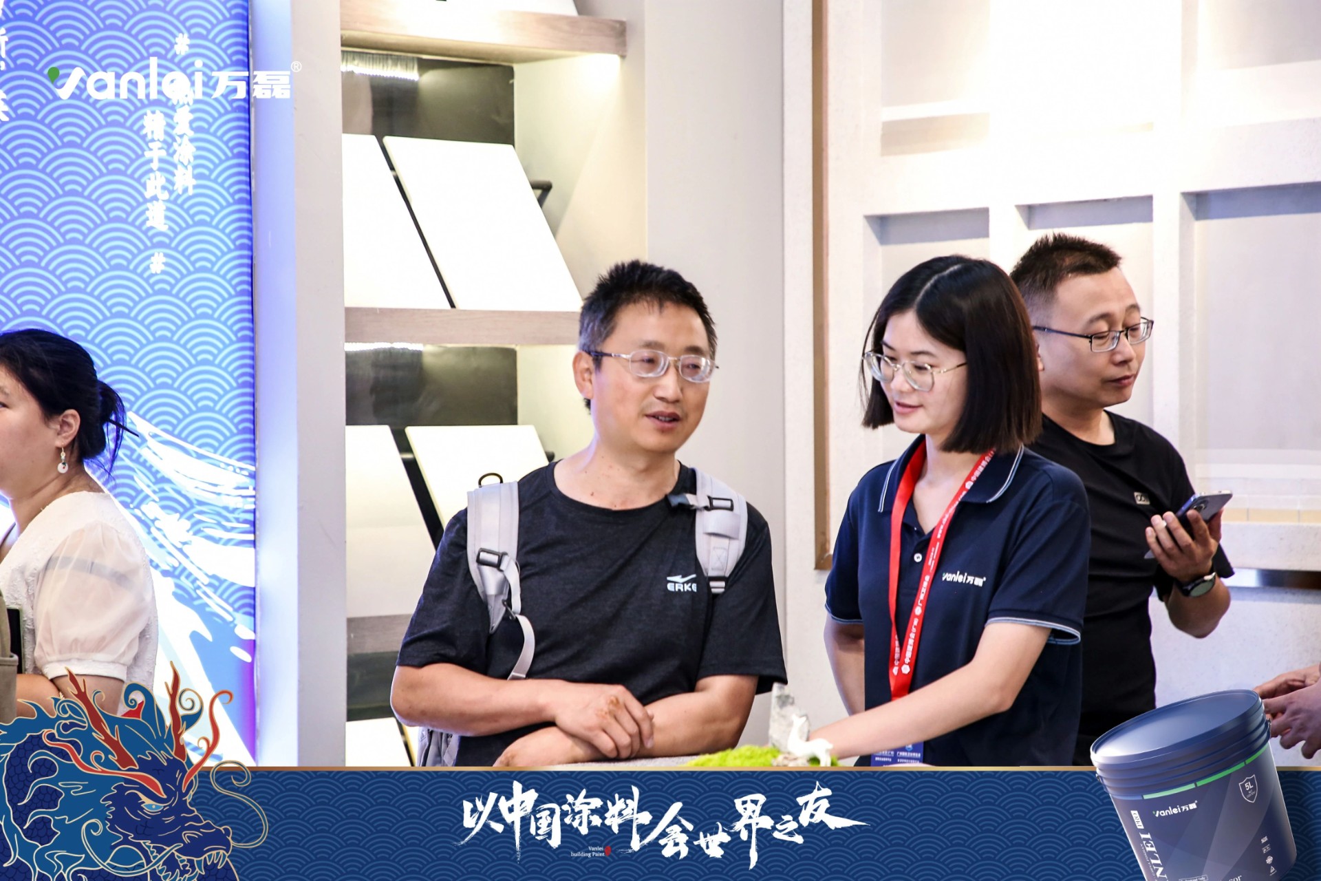 七年蟬聯(lián)展館人氣王！萬(wàn)磊涂料，以中國(guó)涂料，會(huì)世界之友