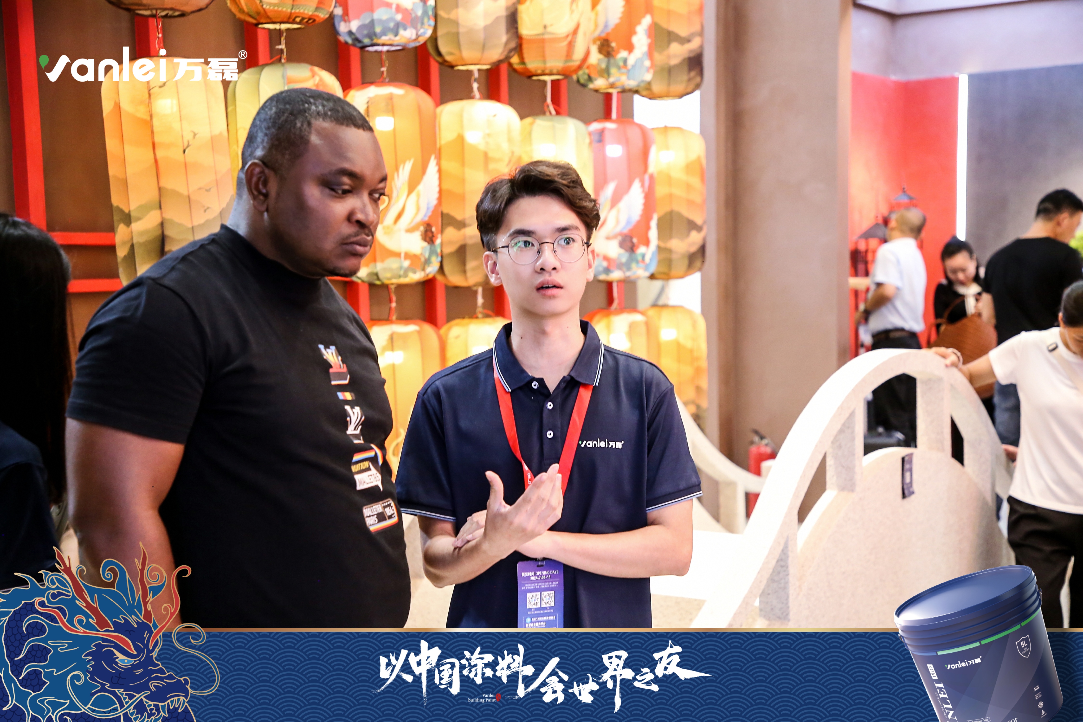 七年蟬聯(lián)展館人氣王！萬(wàn)磊涂料，以中國(guó)涂料，會(huì)世界之友