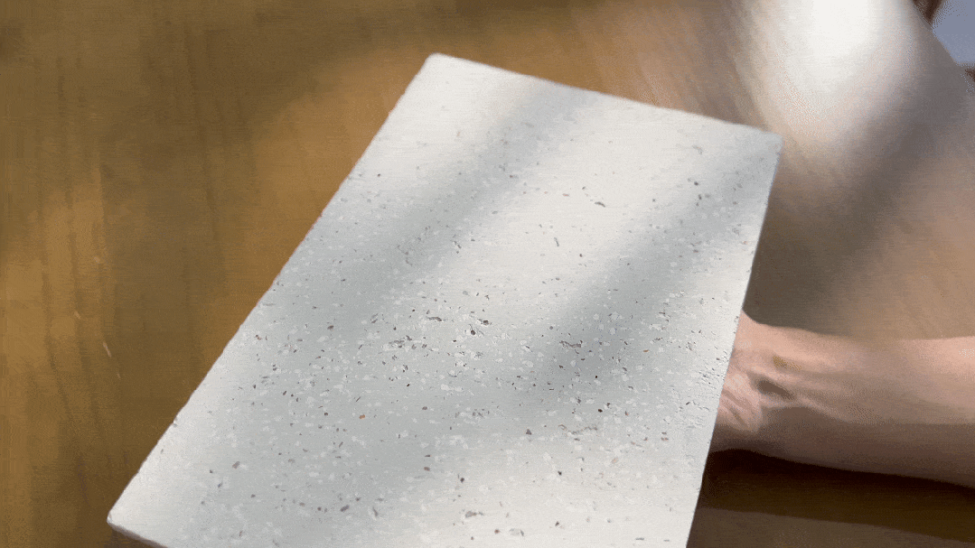 石本石新上市：液態(tài)的石頭您見過嗎？