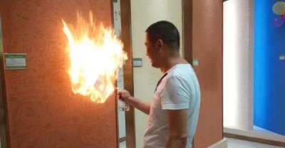 萬磊水性硅藻泥是否經(jīng)得起考驗？新浪第一手測評結(jié)果曝光！