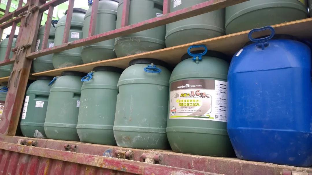 節(jié)后復(fù)工大單 | 今天，又有30噸萬(wàn)磊無(wú)阻力真石漆即將為你的新家添磚加瓦